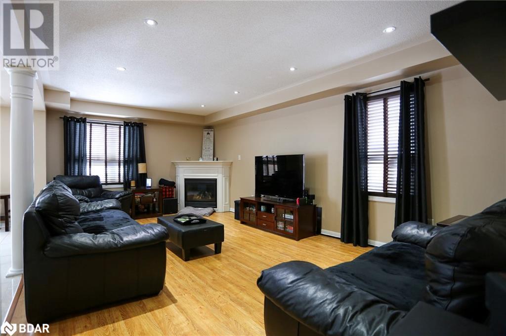 84 Wesley Avenue, Wasaga Beach, Ontario  L9Z 0B9 - Photo 13 - 40706213
