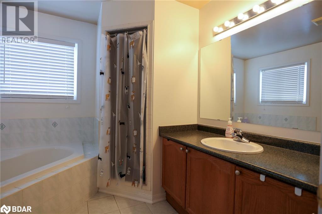 84 Wesley Avenue, Wasaga Beach, Ontario  L9Z 0B9 - Photo 21 - 40706213