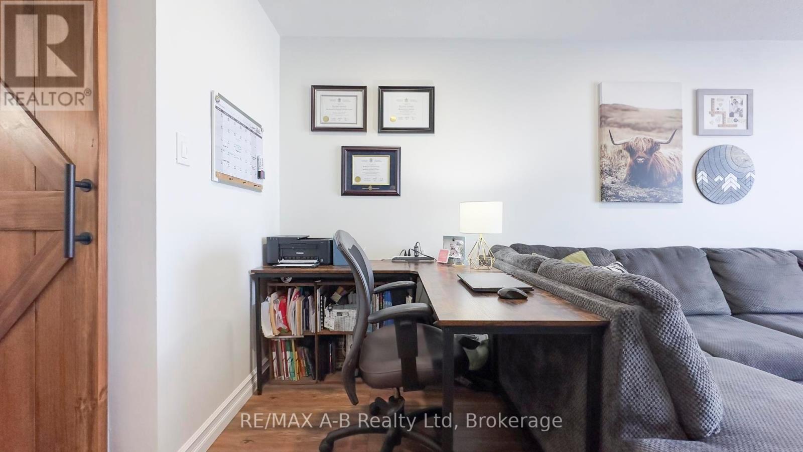 1005 - 583 Mornington Avenue, London East, Ontario  N5Y 3E9 - Photo 14 - X12049264