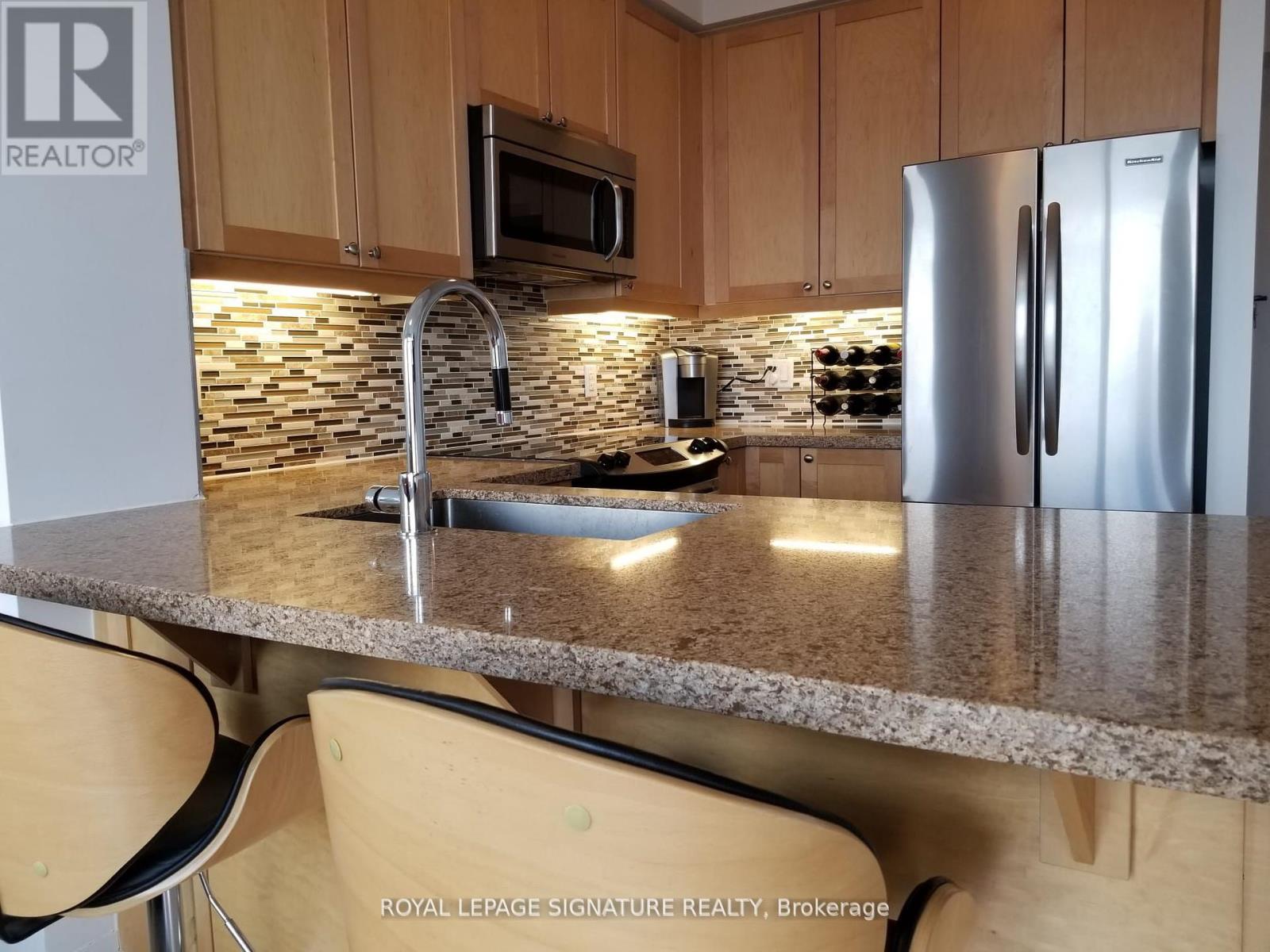 919 - 12 Woodstream Boulevard, Vaughan, Ontario  L4L 8C3 - Photo 13 - N12049280