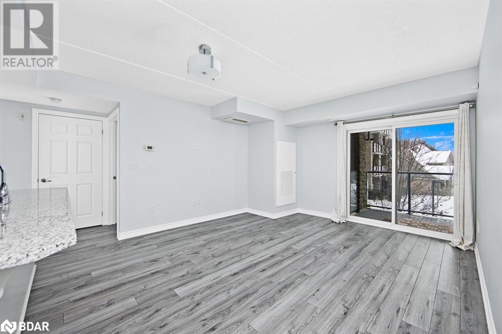 50 Bryan Court Unit# 213, Kitchener, Ontario  N2A 4N4 - Photo 2 - 40698506