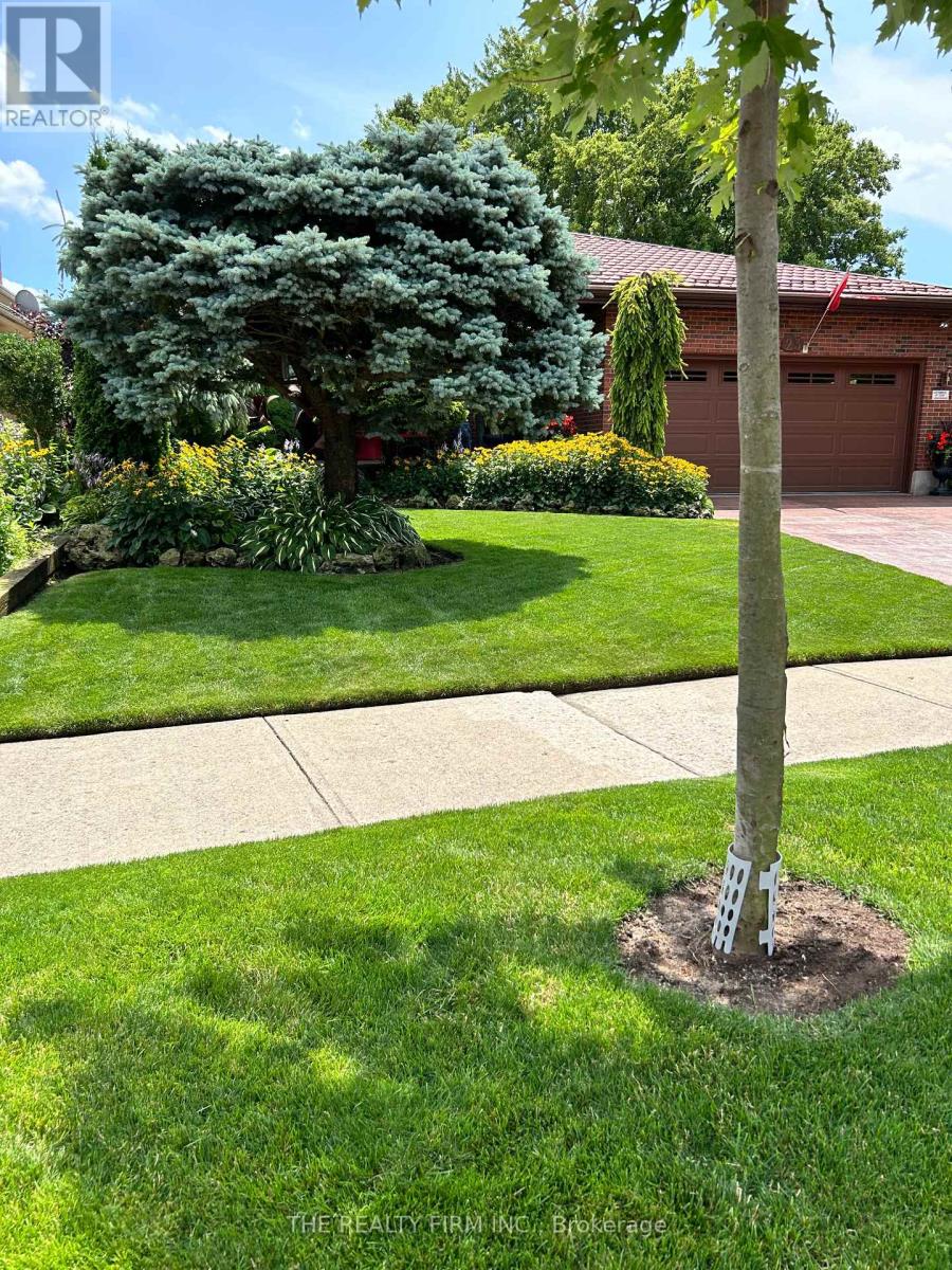 Property at 23 WOODFERN ROAD image 2