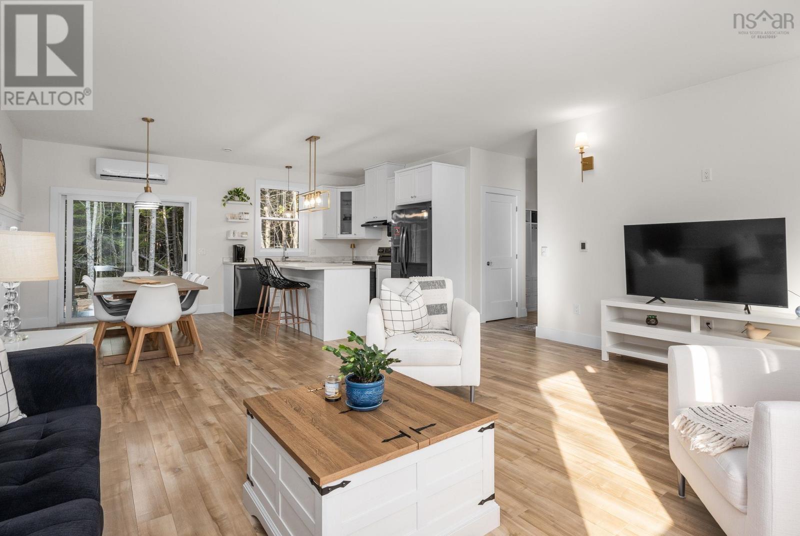 329 Orchid Court, Middle Sackville, Nova Scotia  B4E 0X2 - Photo 9 - 202506176