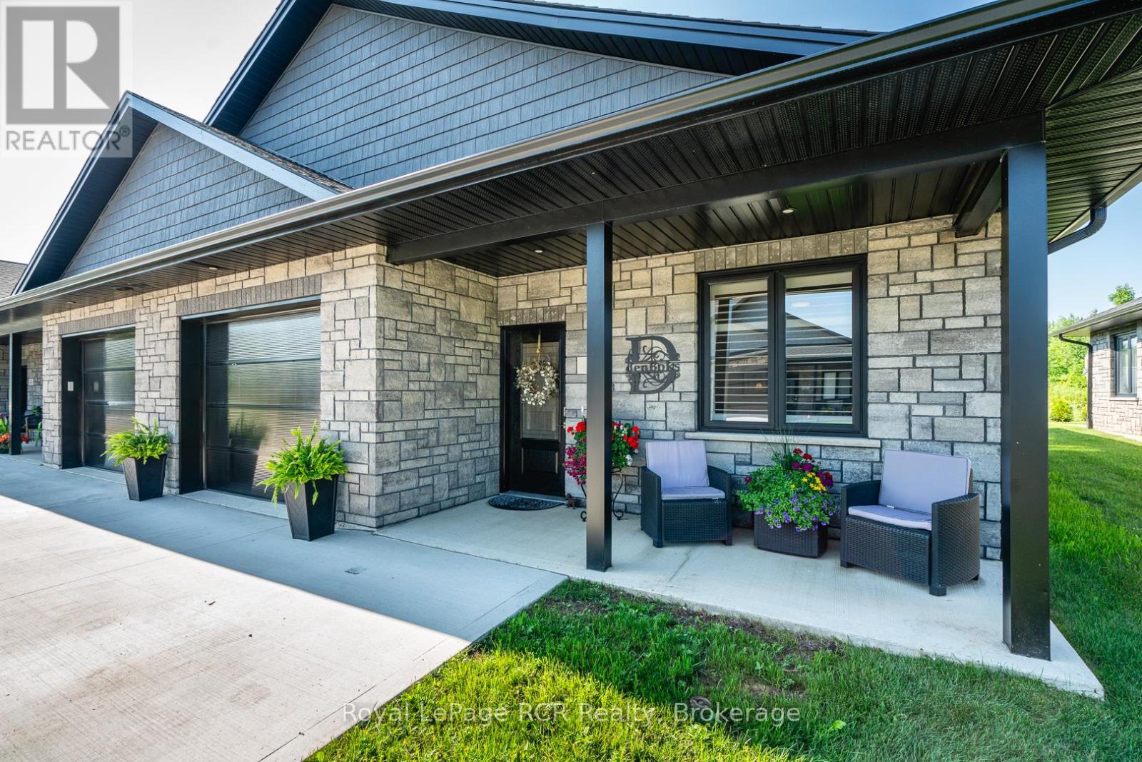 10 Palmer Marie Lane, Arran-Elderslie, Ontario  N0G 1L0 - Photo 6 - X12049356