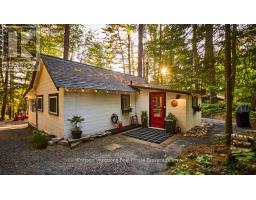 102 DEER LAKE ROAD, Huntsville, Ontario