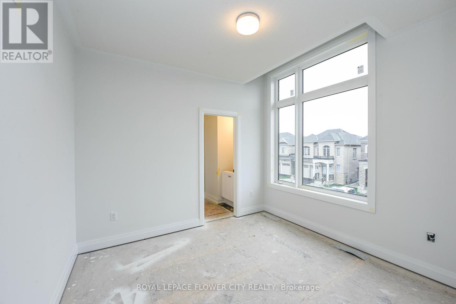 2 Dolomite Drive, Brampton (Bram East), Ontario  L6P 4R6 - Photo 20 - W12049376