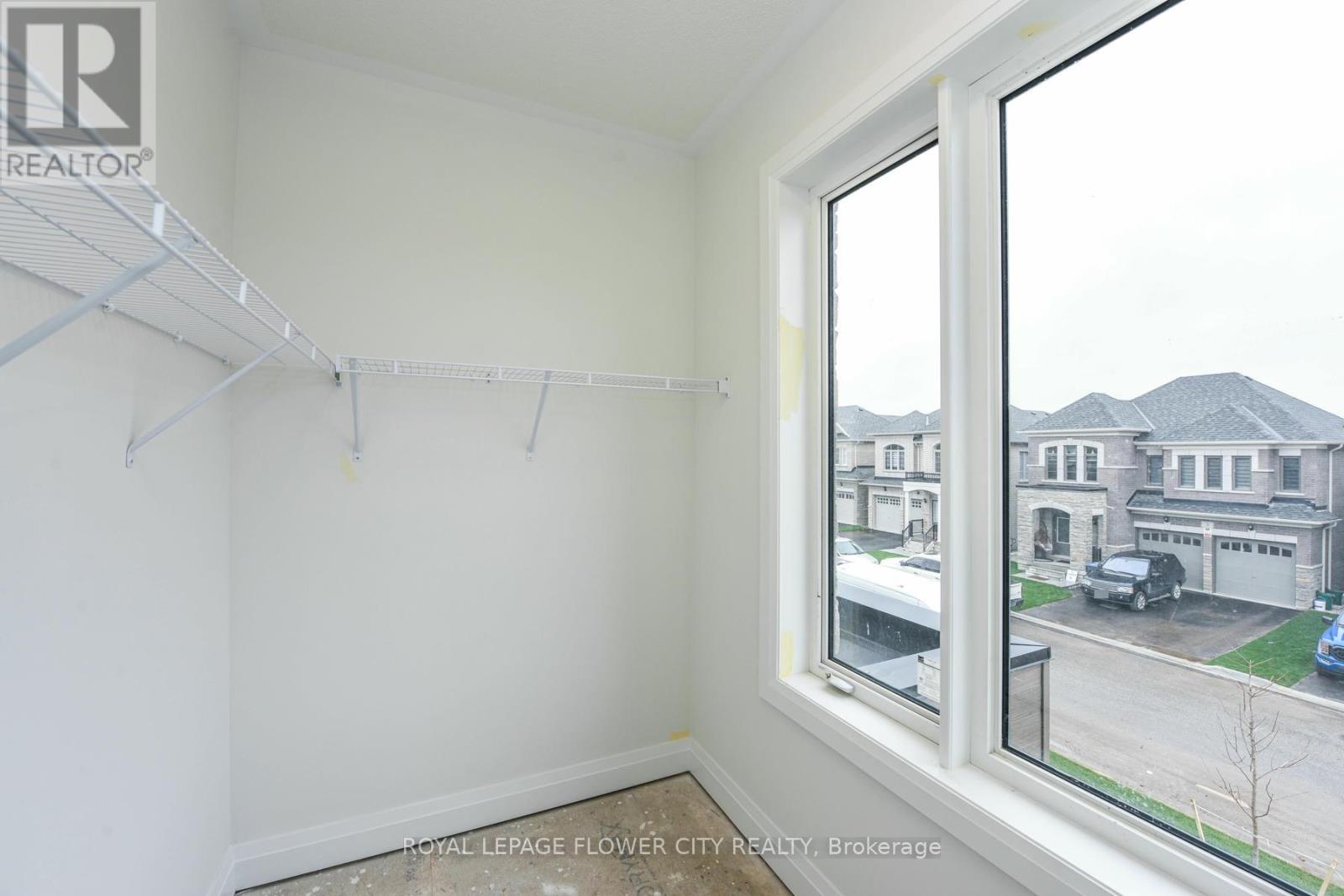 2 Dolomite Drive, Brampton (Bram East), Ontario  L6P 4R6 - Photo 22 - W12049376