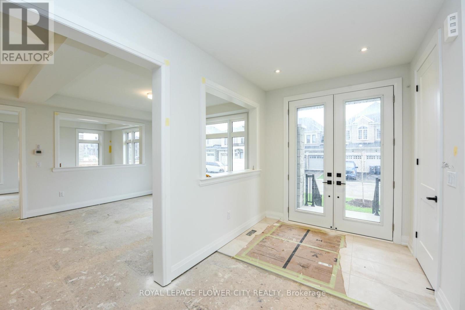 2 Dolomite Drive, Brampton (Bram East), Ontario  L6P 4R6 - Photo 7 - W12049376