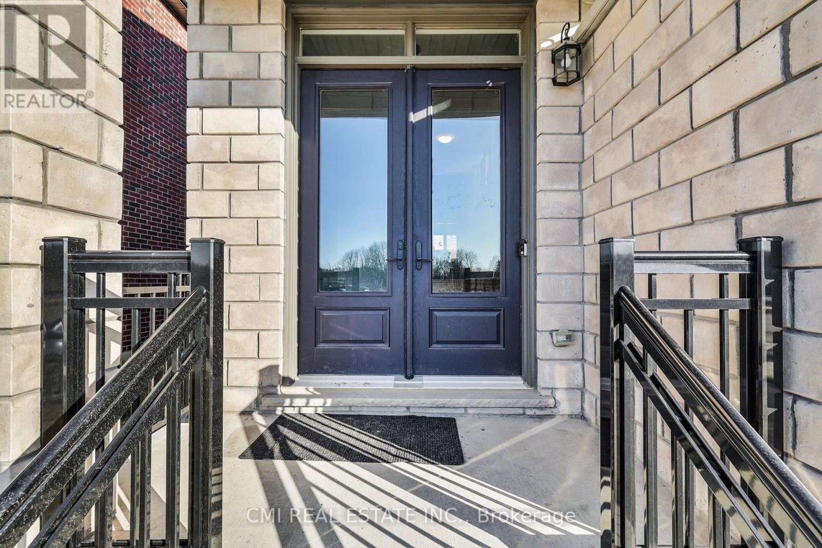 Property at 1403 UPPER THAMES DRIVE image 4