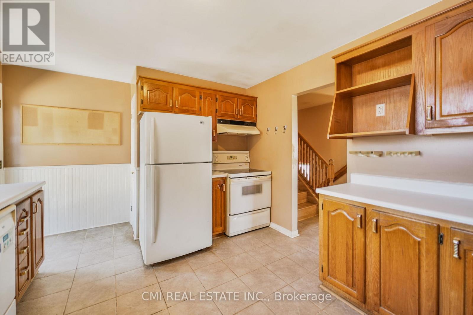 1 Scott Crescent, Perth, Ontario  K7H 3J2 - Photo 14 - X12049381