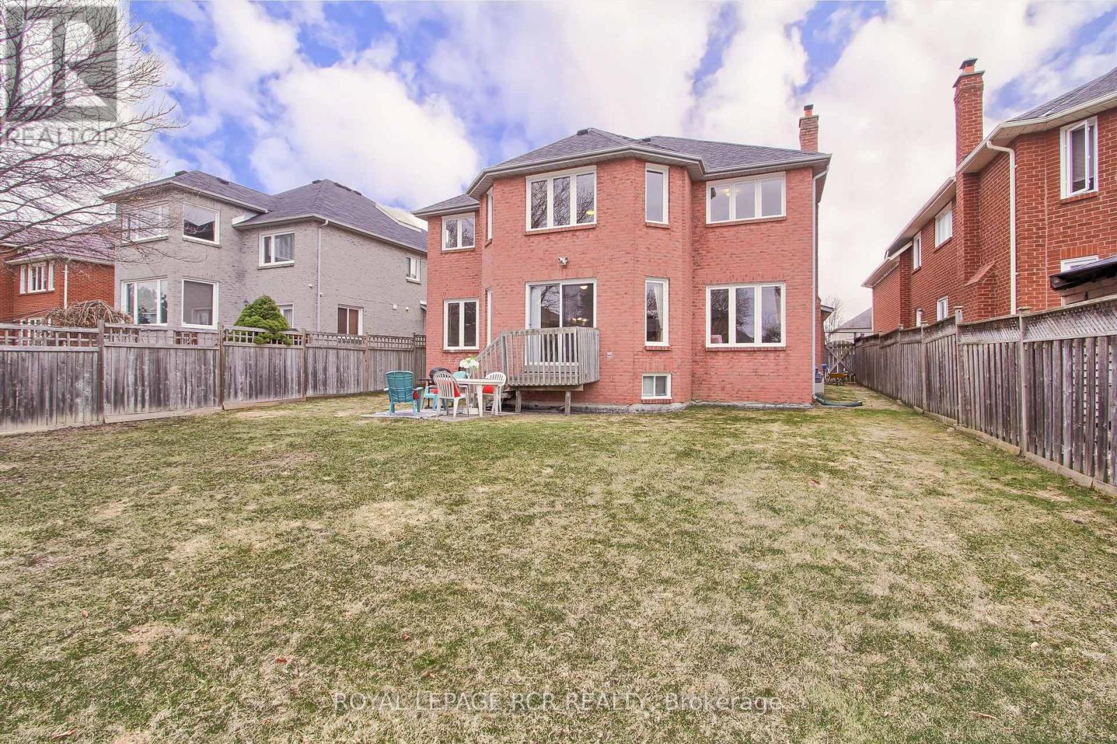 611 Gagnon Place, Newmarket (Stonehaven-Wyndham), Ontario  L3X 1V8 - Photo 38 - N12049401