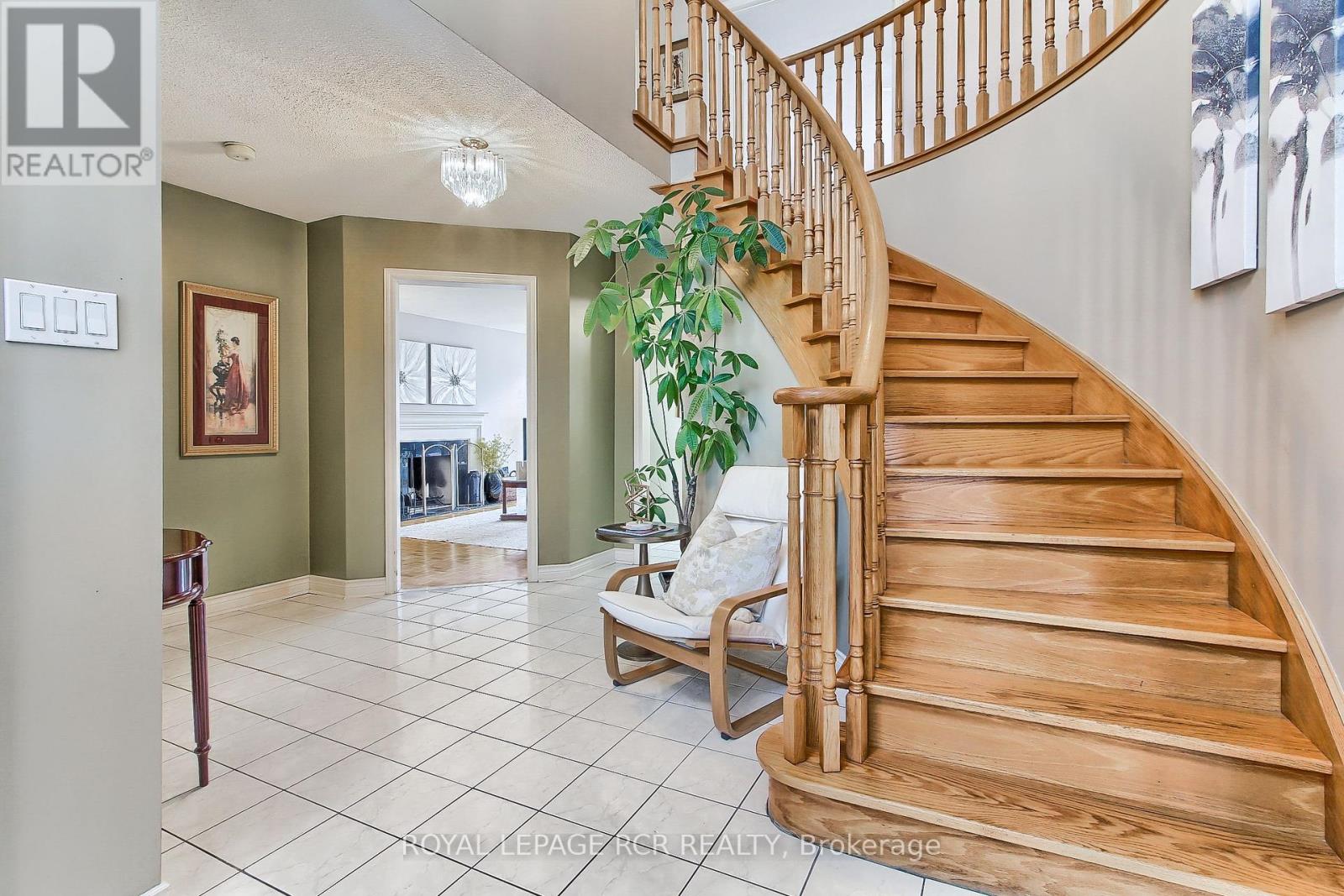 Property at 611 GAGNON PLACE image 5