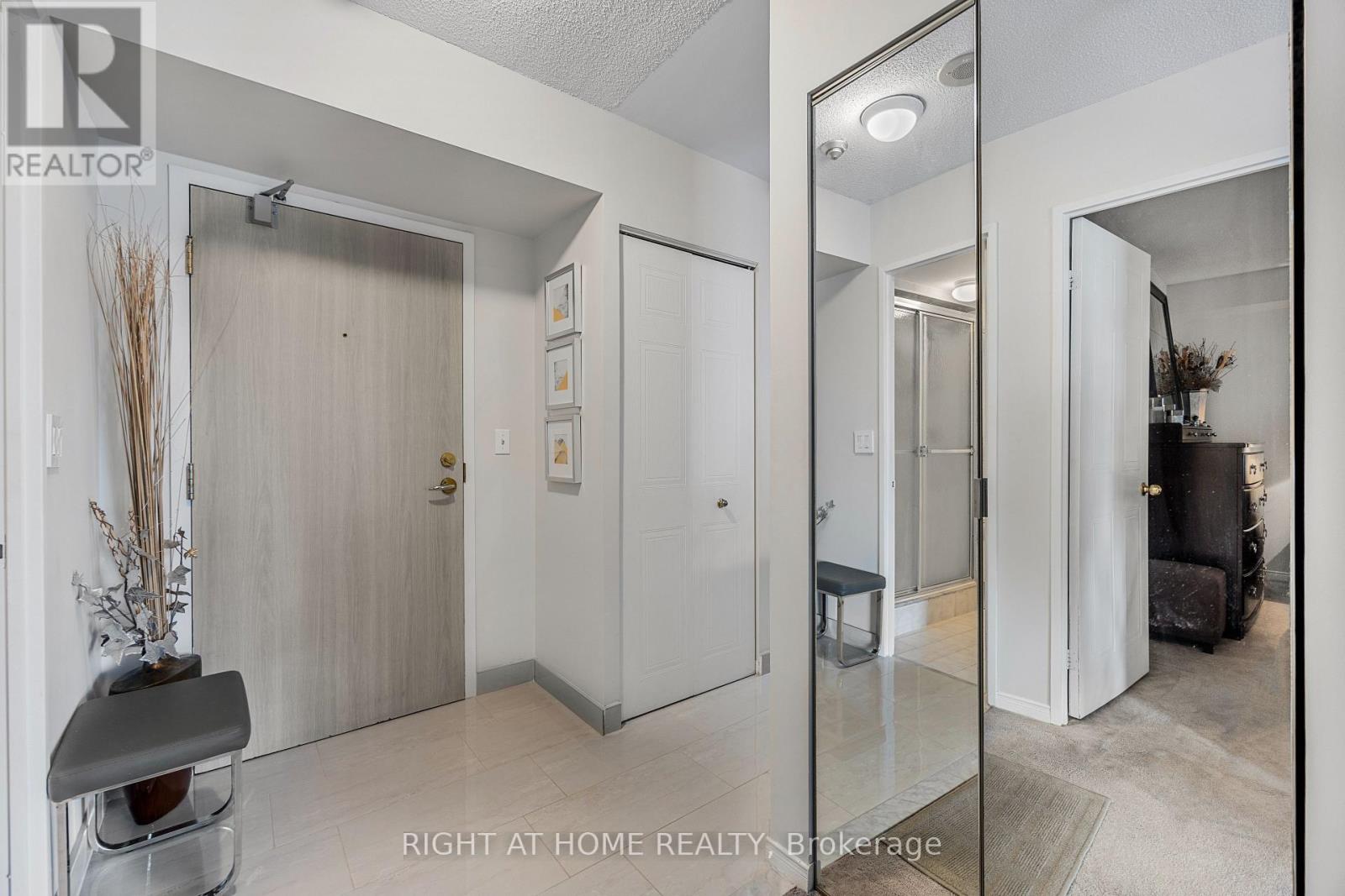 Property at 605 - 150 DUNLOP STREET E image 5