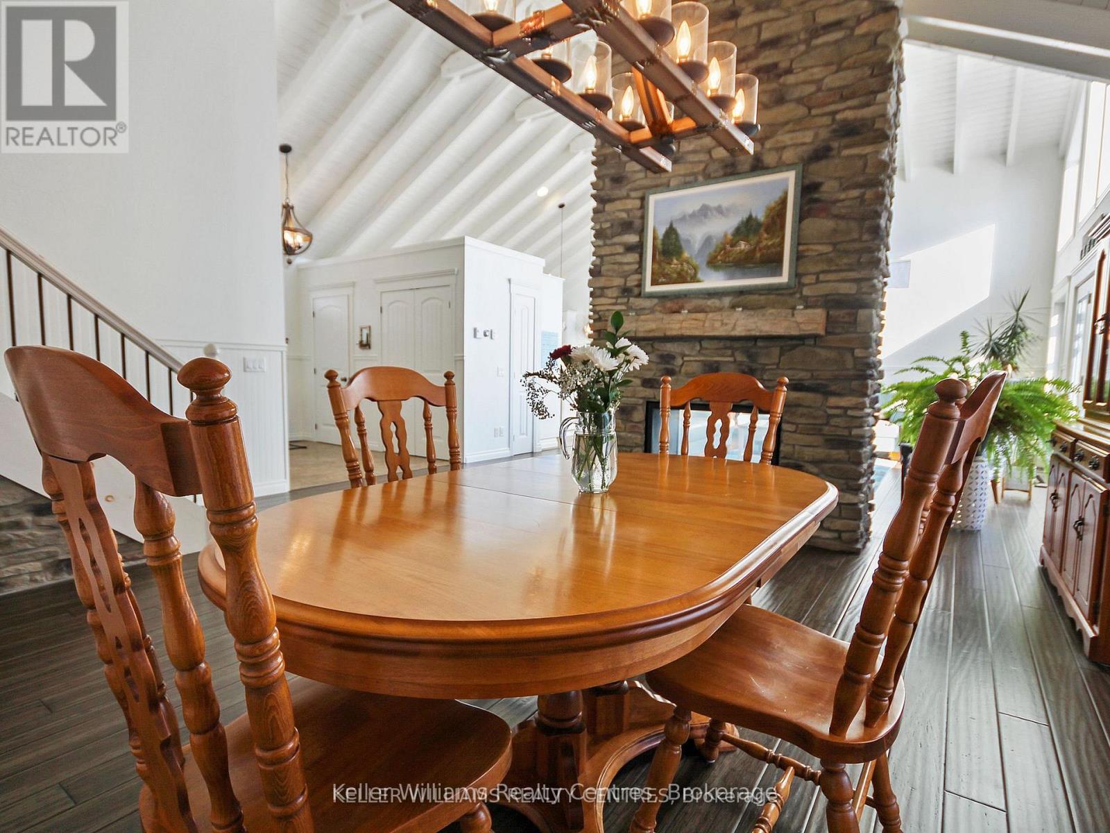 74 North Shore Road, Northern Bruce Peninsula, Ontario  N0H 1W0 - Photo 16 - X12049412