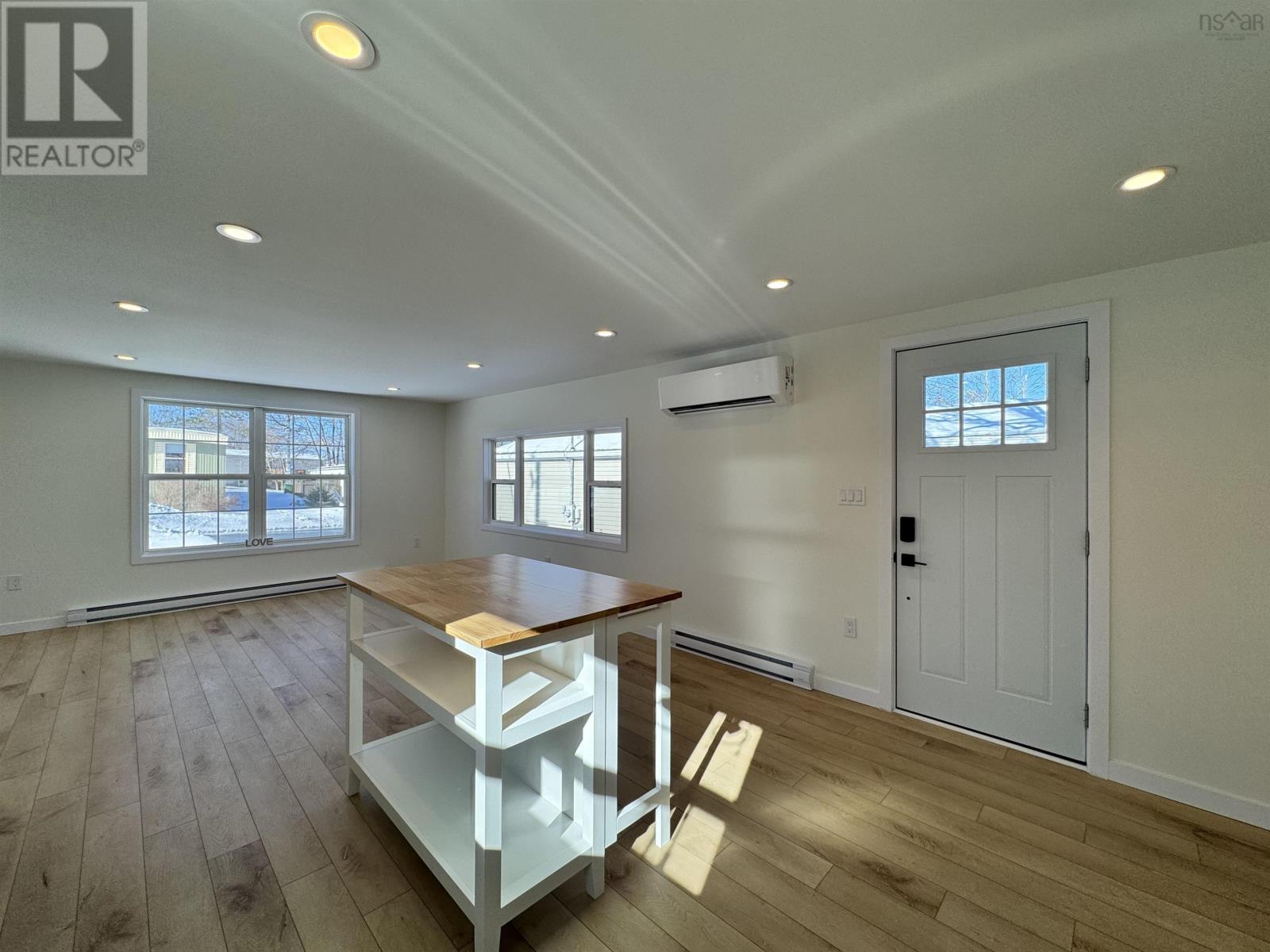 836 Duggan Drive, Beaver Bank, Nova Scotia  B4E 1L5 - Photo 3 - 202502561