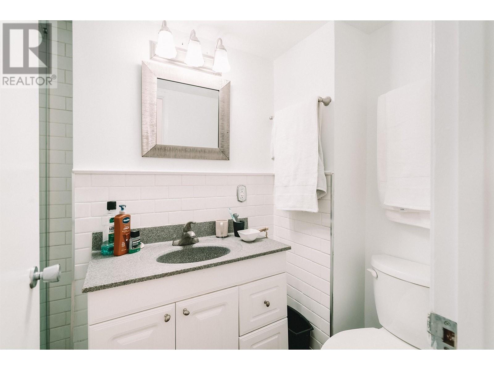 304 1534 Harwood Street, Vancouver, British Columbia  V6G 1X9 - Photo 10 - R2983106
