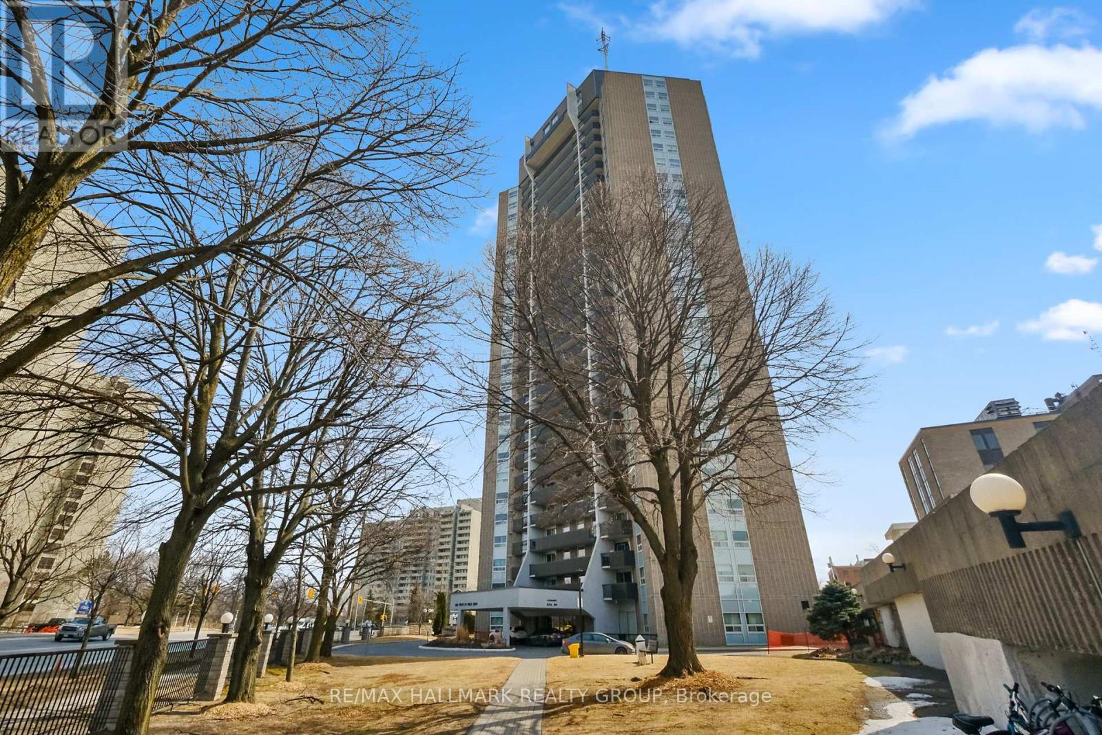 Property at 907 - 1380 PRINCE OF WALES DRIVE image 1