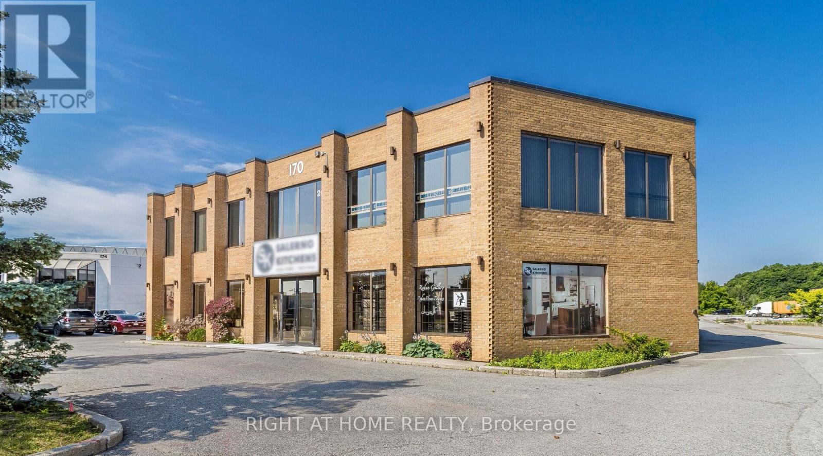 1-2 - 170 West Beaver Creek Road, Richmond Hill, Ontario  L4B 1L6 - Photo 2 - N12049482