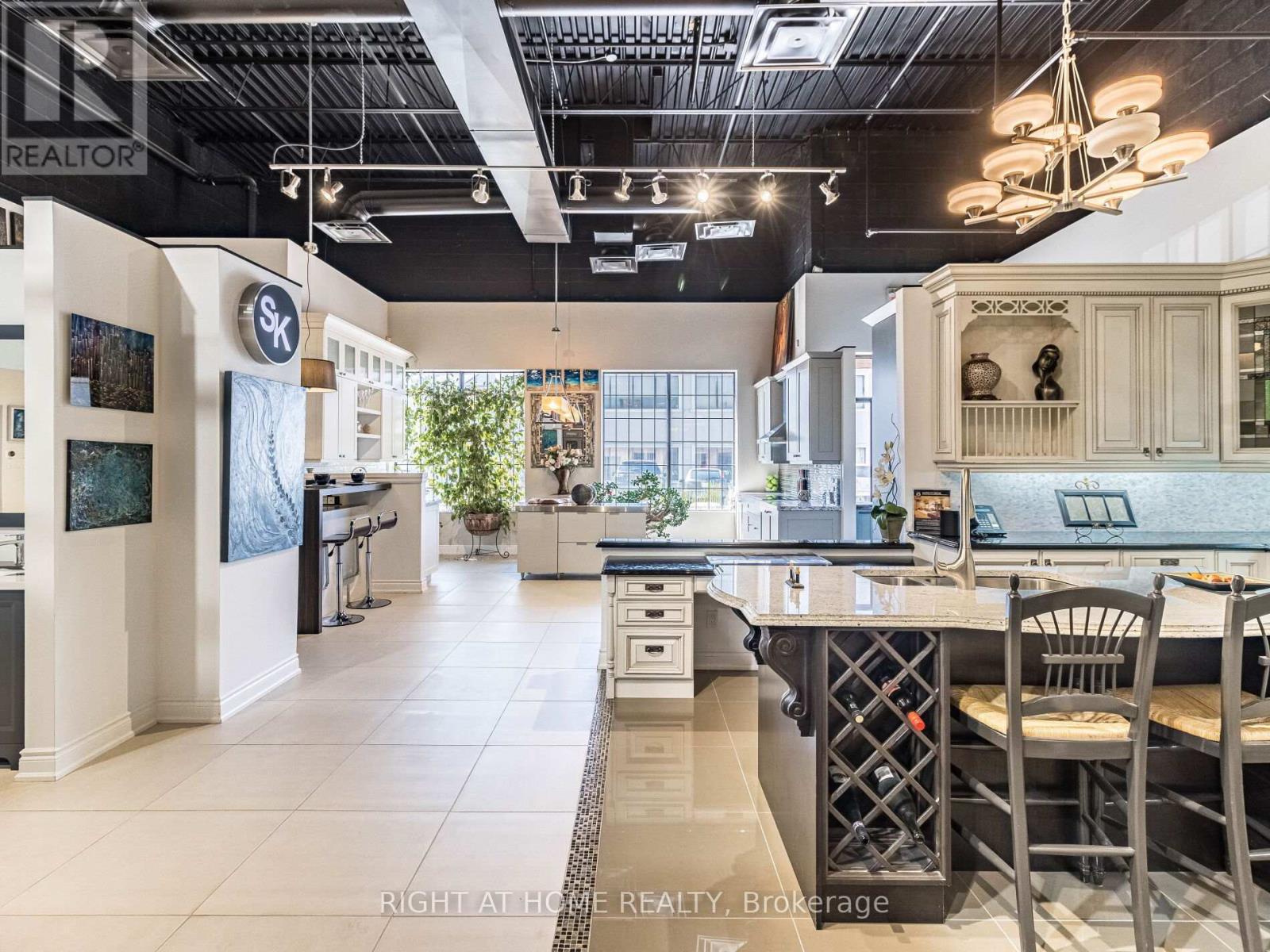 1-2 - 170 West Beaver Creek Road, Richmond Hill, Ontario  L4B 1L6 - Photo 29 - N12049482