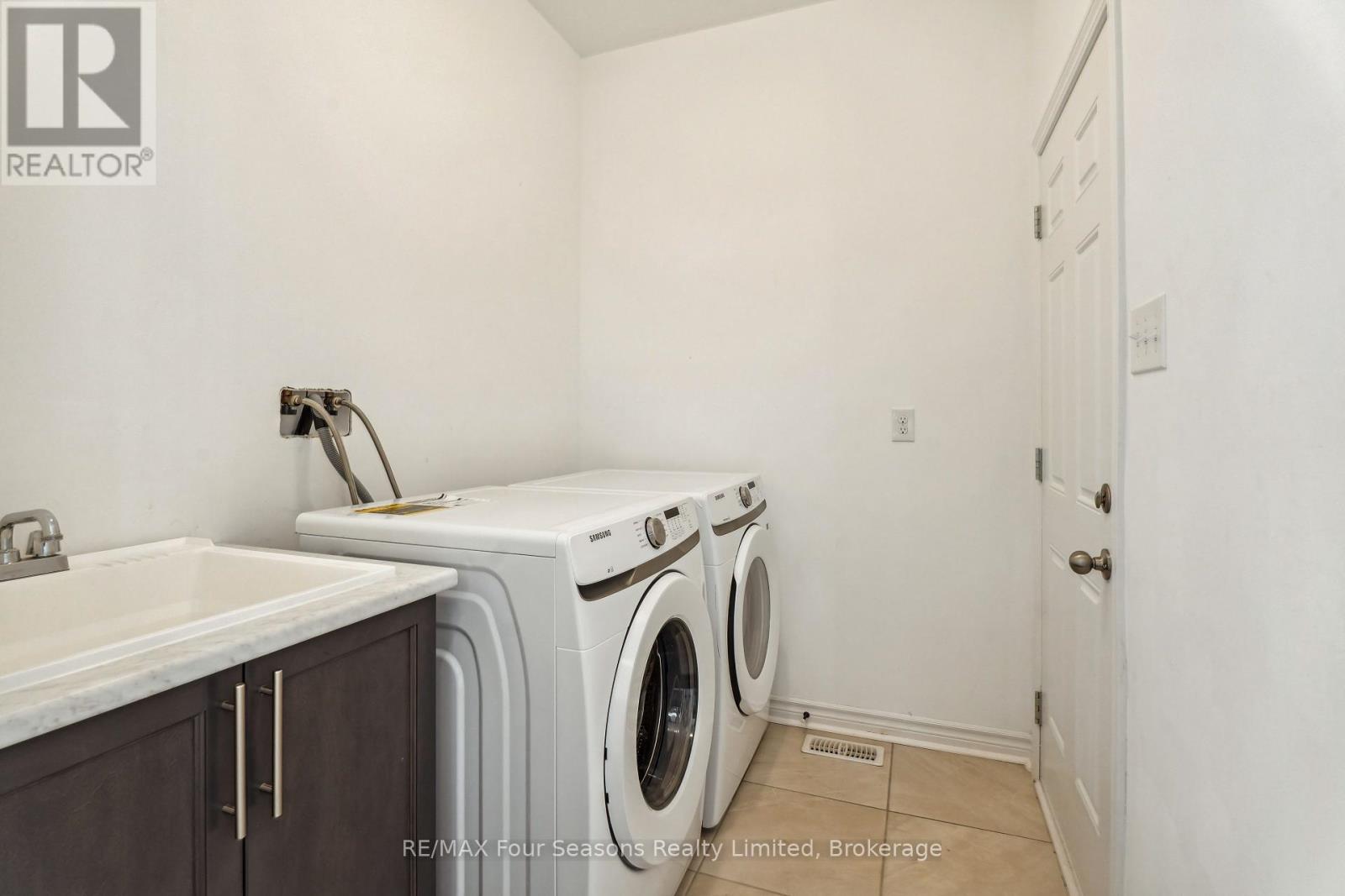 12 Mclean Avenue, Collingwood, Ontario  L9Y 3V2 - Photo 15 - S12048038