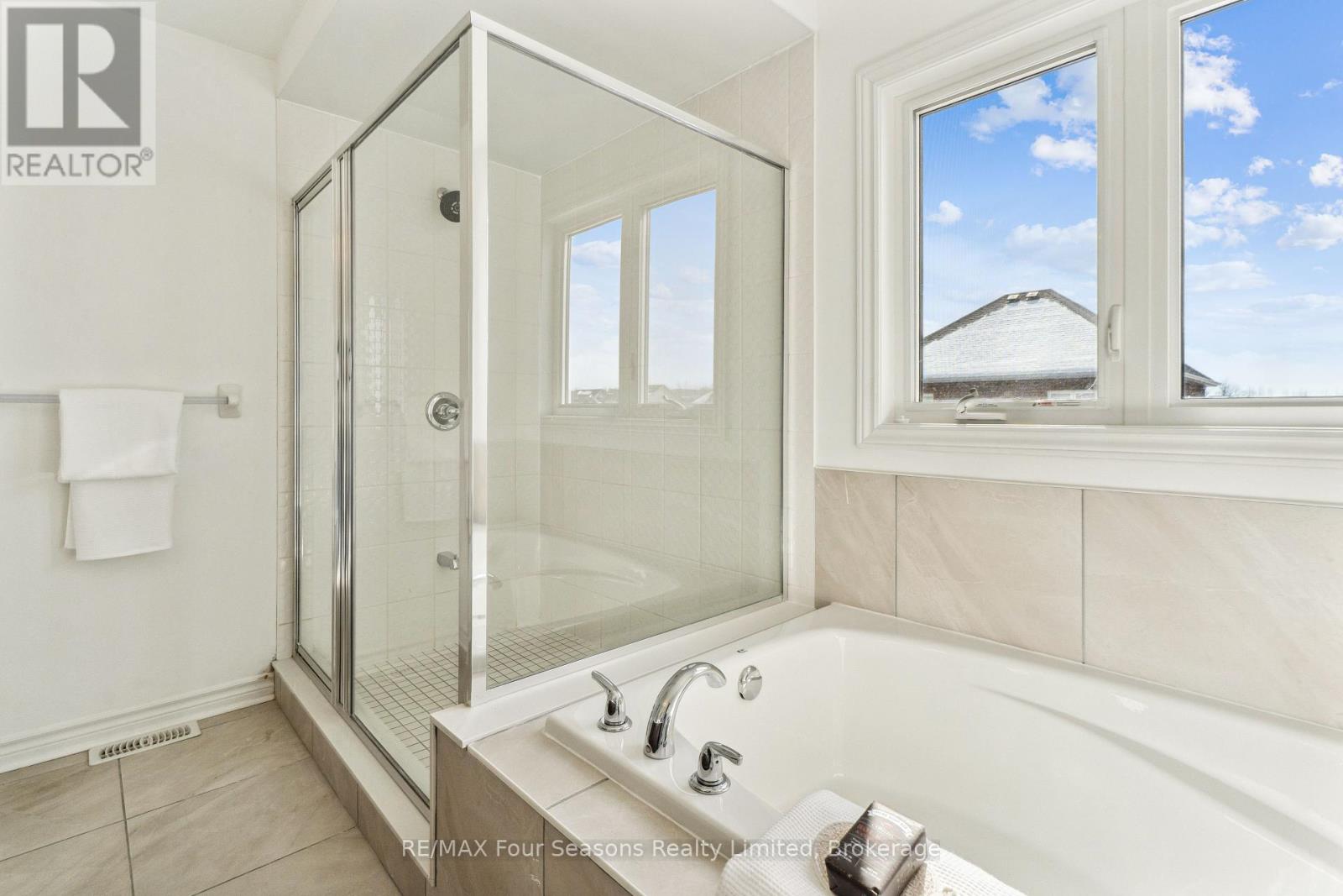 12 Mclean Avenue, Collingwood, Ontario  L9Y 3V2 - Photo 18 - S12048038