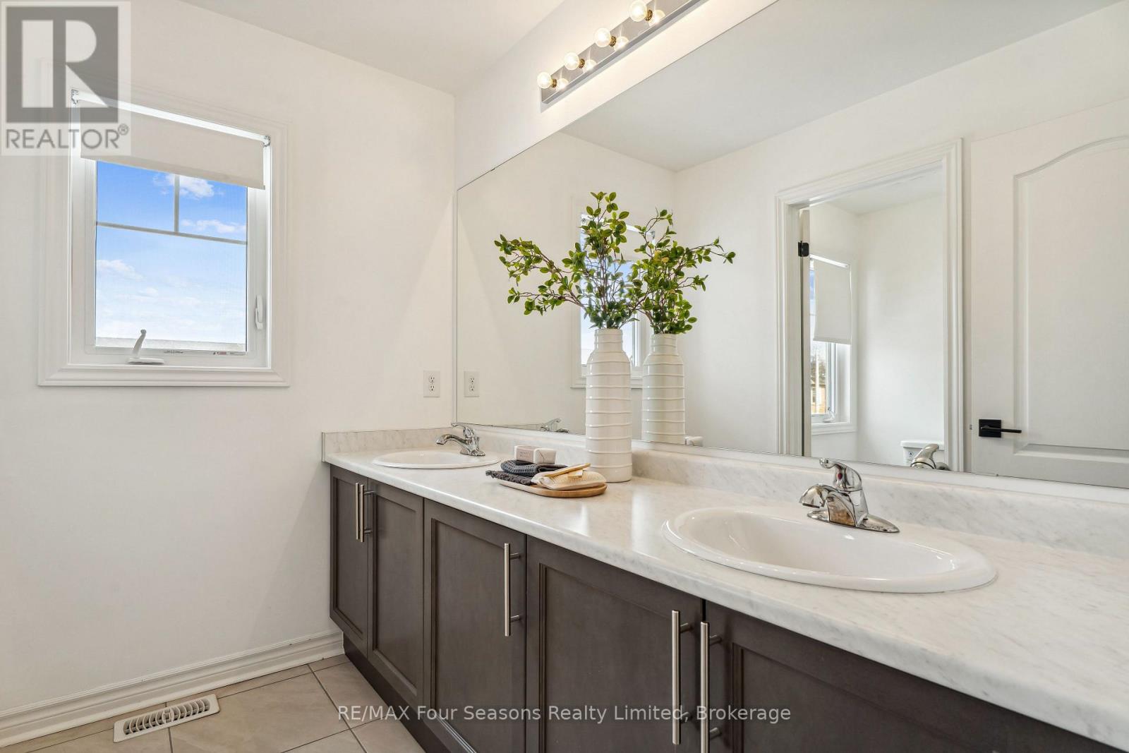 12 Mclean Avenue, Collingwood, Ontario  L9Y 3V2 - Photo 29 - S12048038