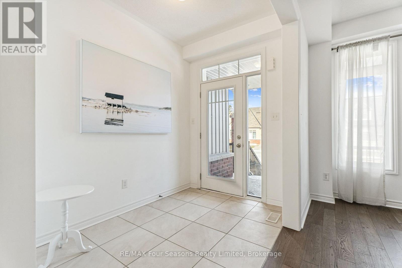 12 Mclean Avenue, Collingwood, Ontario  L9Y 3V2 - Photo 5 - S12048038