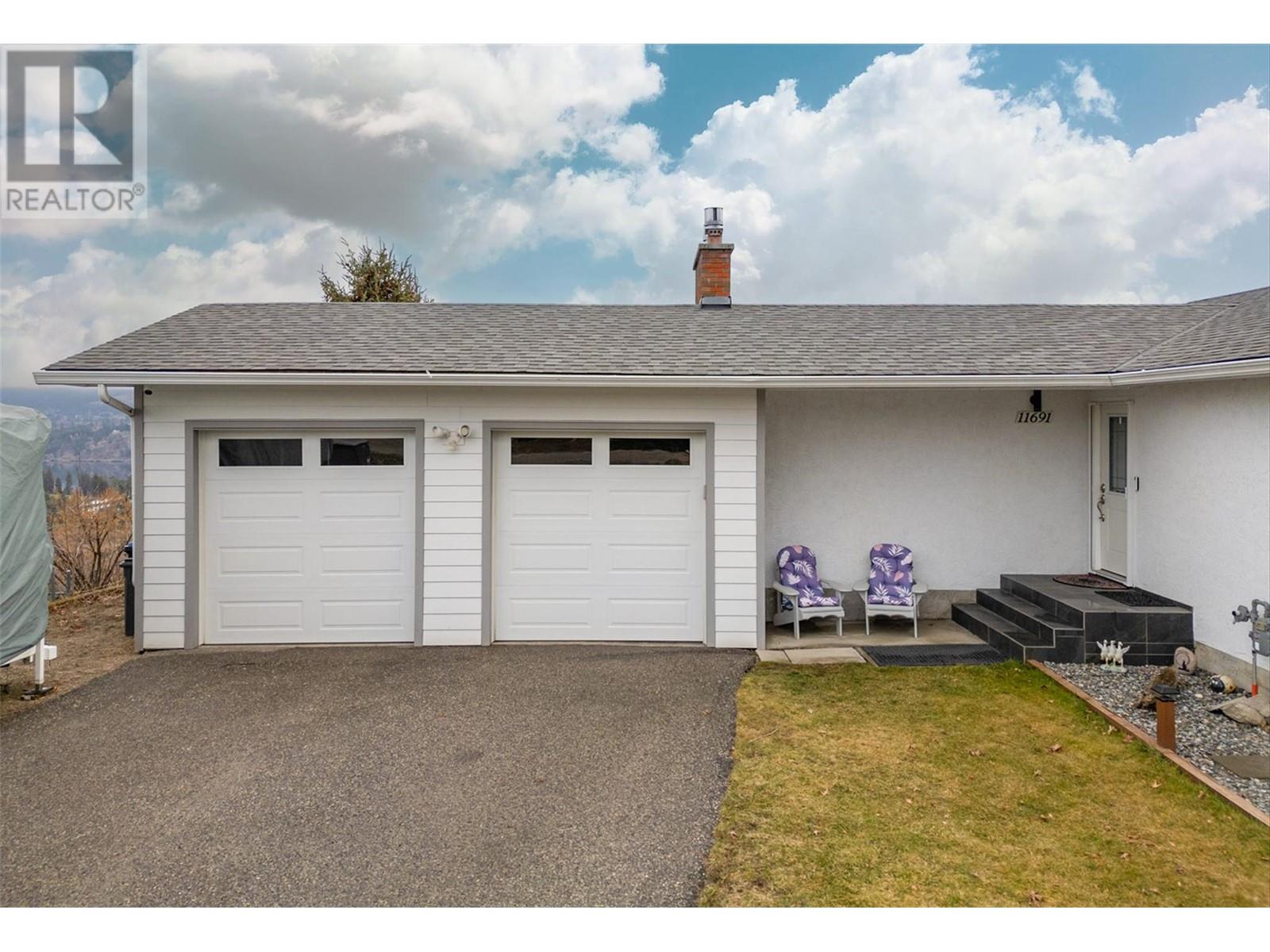 Property at 11691 Daniel Drive image 2