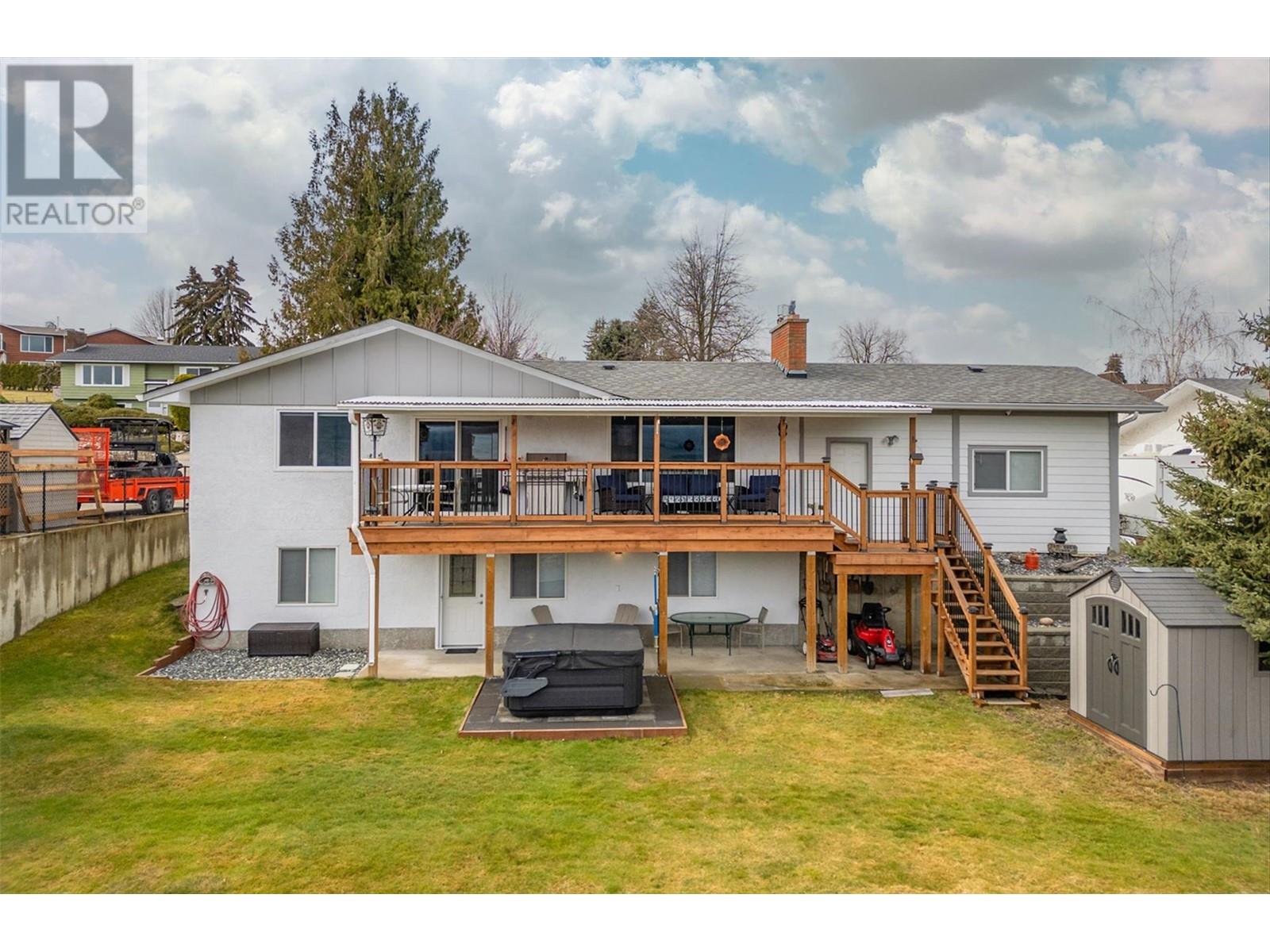 Property at 11691 Daniel Drive image 3