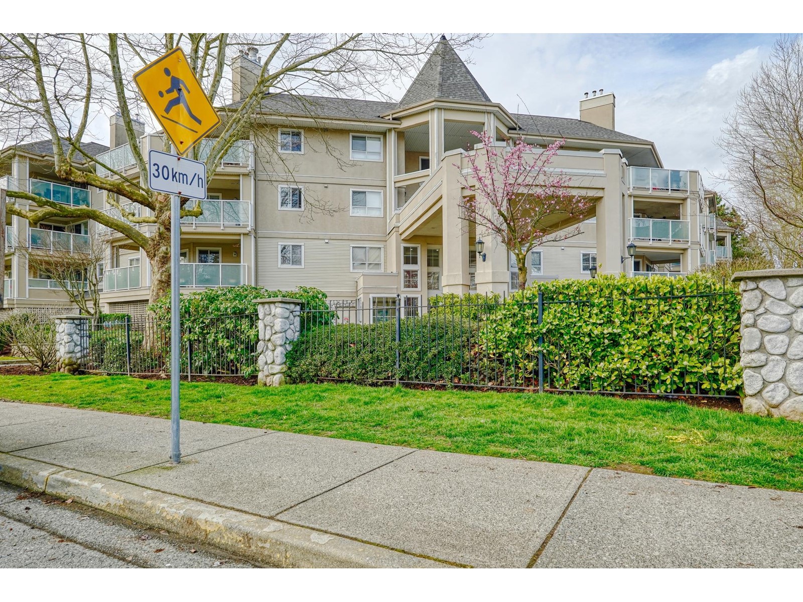 304 20145 55a Avenue, Langley, British Columbia  V3A 8L6 - Photo 31 - R2982793