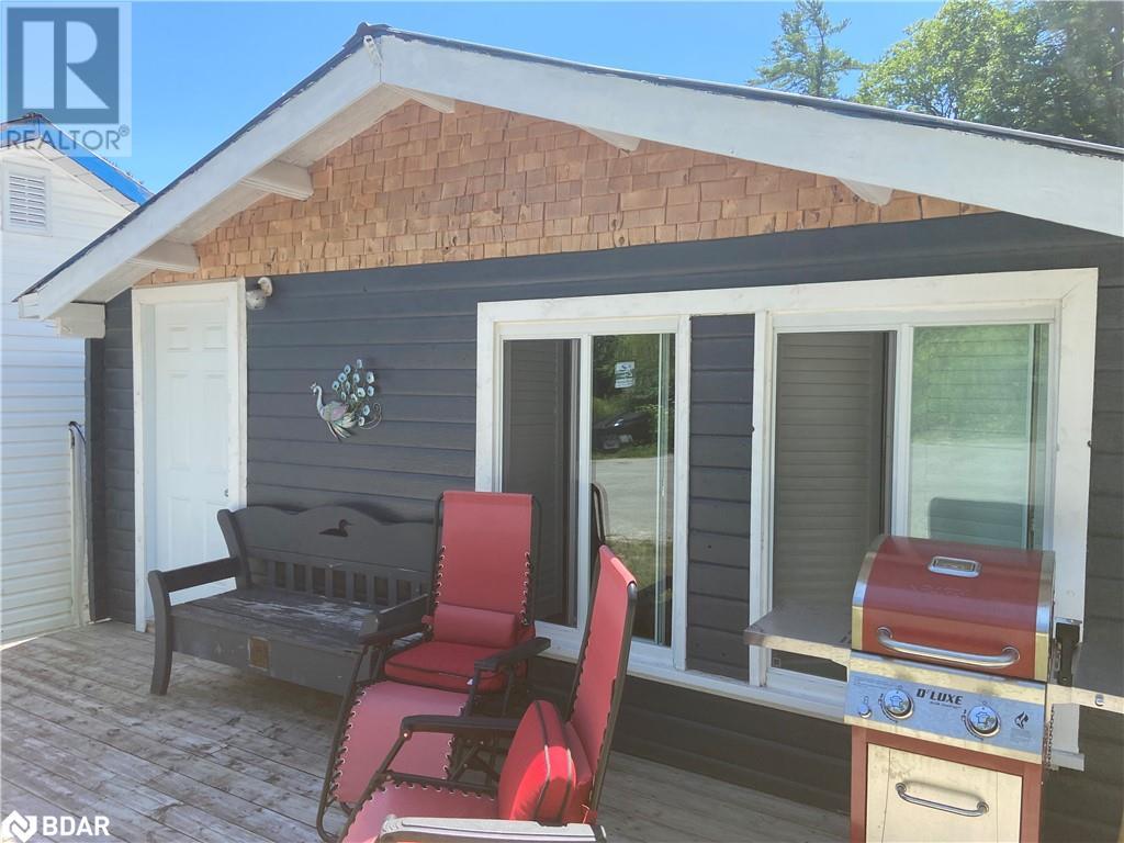1725 Earl Haid Avenue Crescent, Severn, Ontario  L0K 1E0 - Photo 2 - 40711525