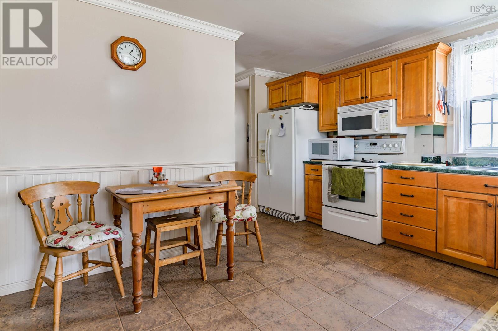 163 Orchard Street, Berwick, Nova Scotia  B0P 1E0 - Photo 6 - 202426662