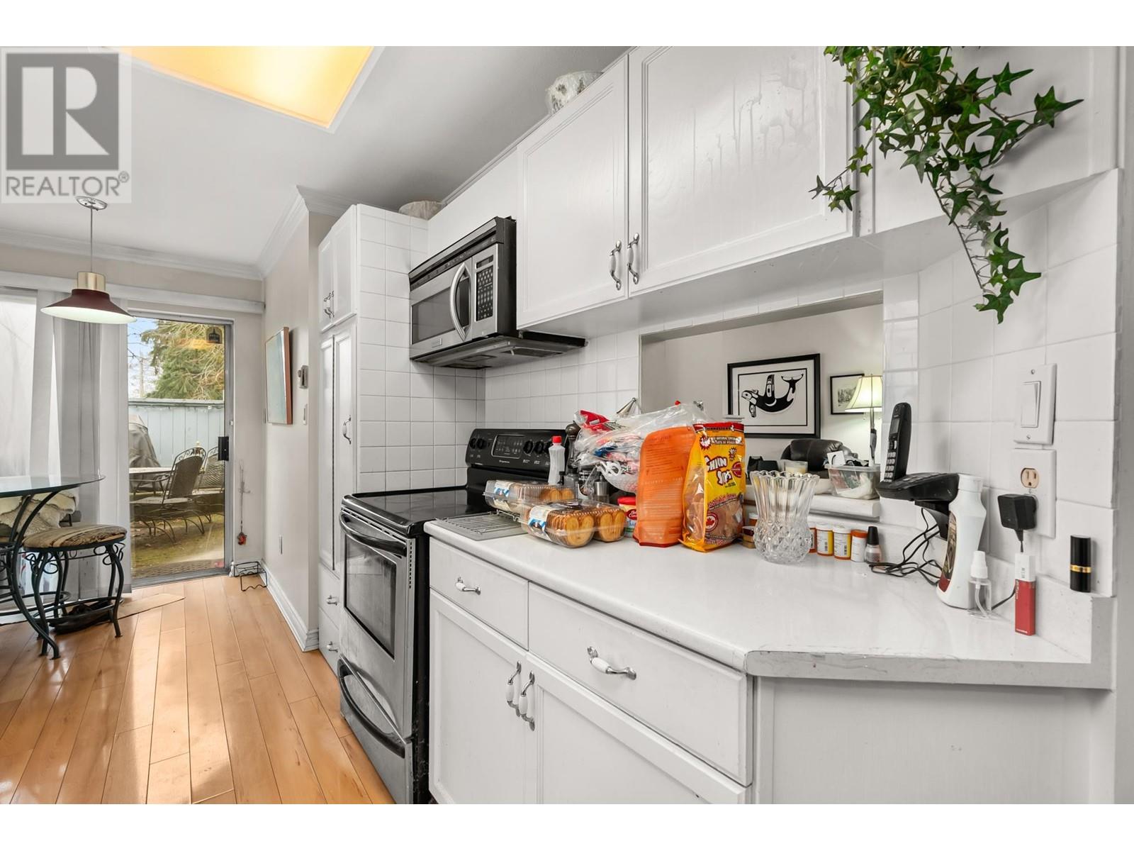 101 8772 Sw Marine Drive, Vancouver, British Columbia  V6P 6A4 - Photo 9 - R2980657