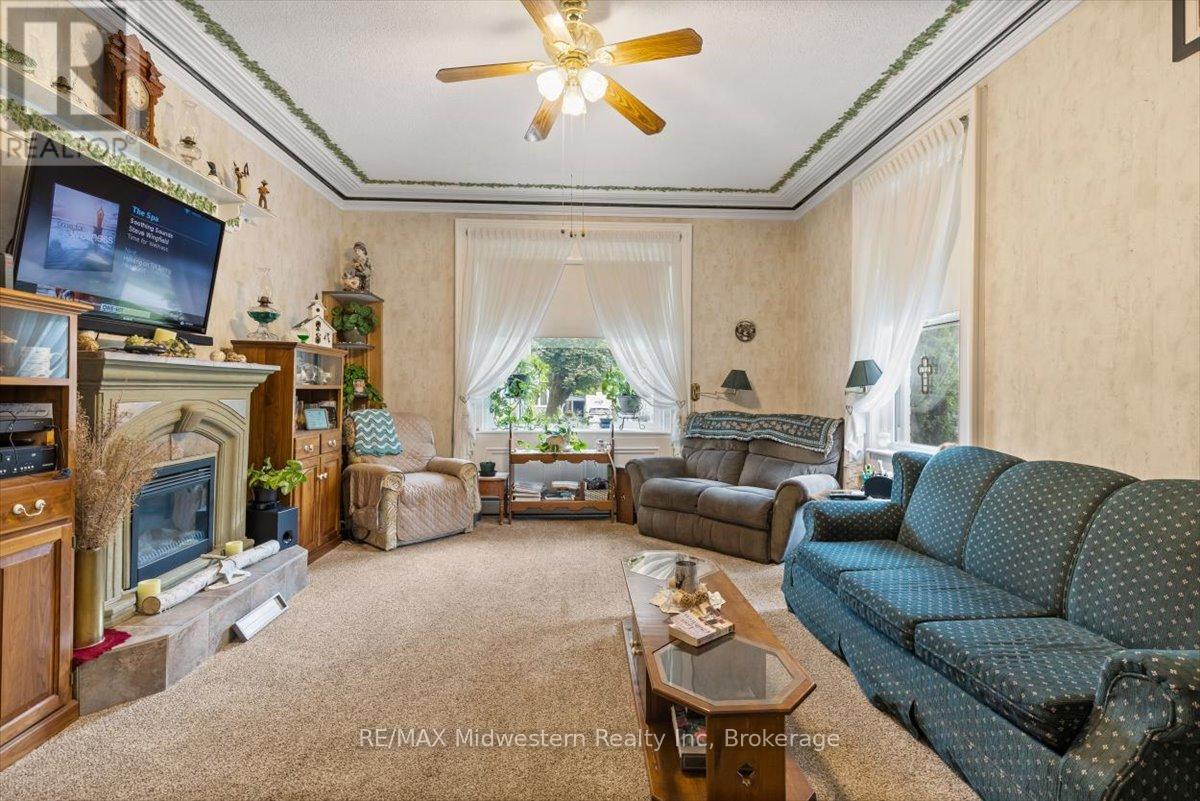 163 John Street S, Minto, Ontario  N0G 1Z0 - Photo 10 - X12049582