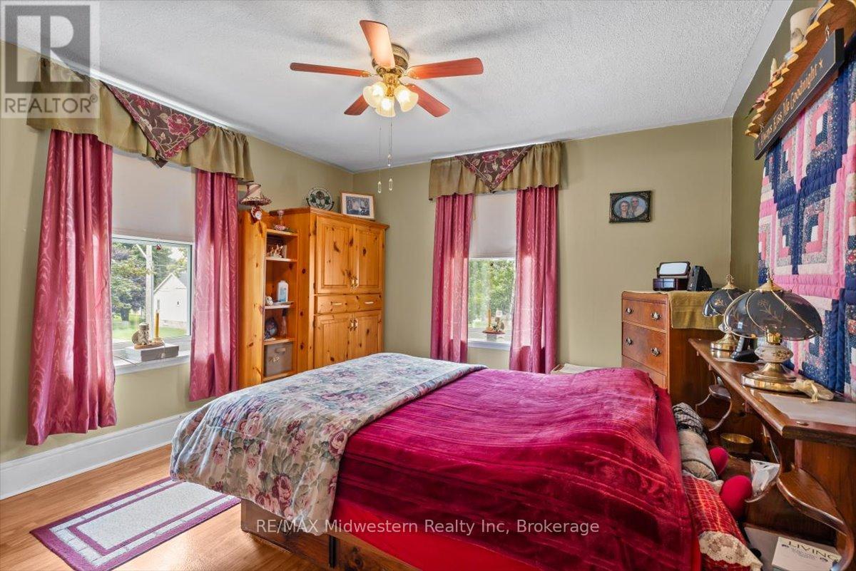 163 John Street S, Minto, Ontario  N0G 1Z0 - Photo 16 - X12049582