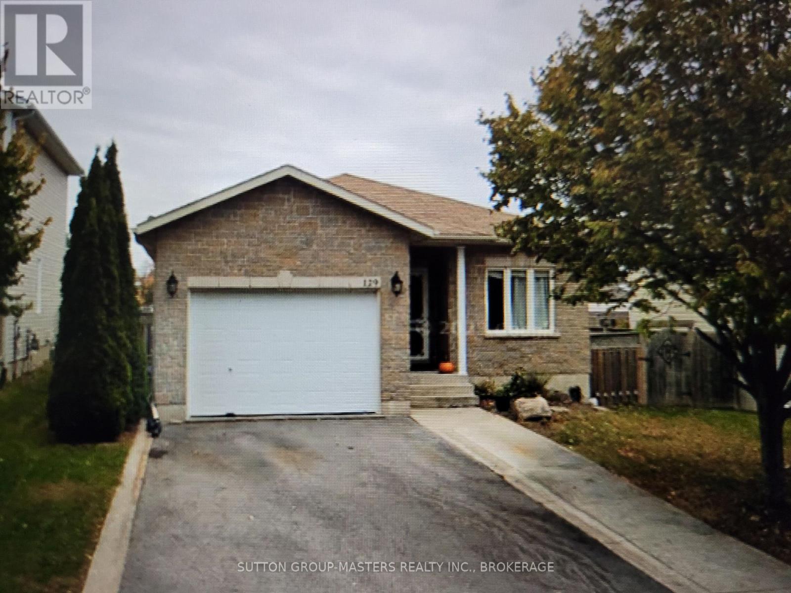 Property at 129 MACDOUGALL DRIVE image 1