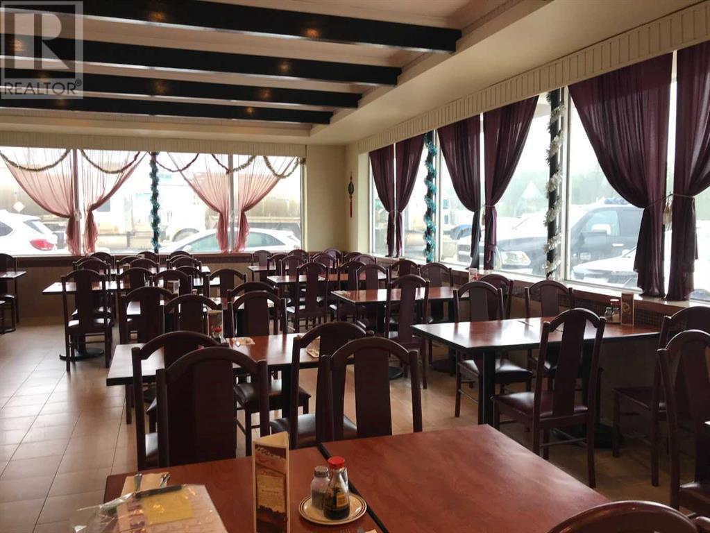 52 B Highway Aye, Fox Creek, Alberta  T0H 1P0 - Photo 2 - A2174288