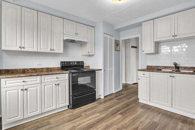 Property at 46060 FIFTH AVENUE image 5