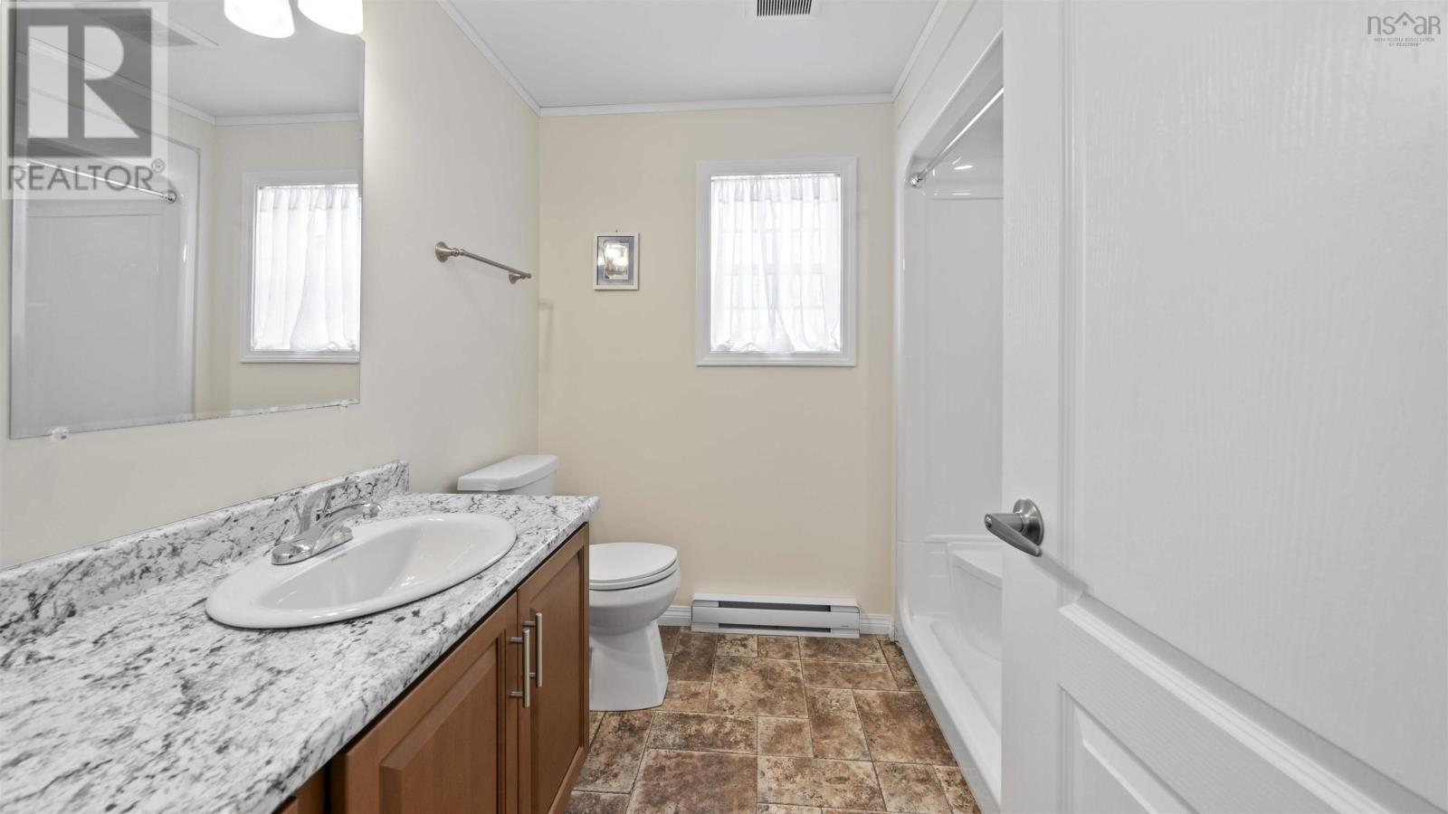 34 Seventh Street, Lucasville, Nova Scotia  B4B 1R4 - Photo 10 - 202506182