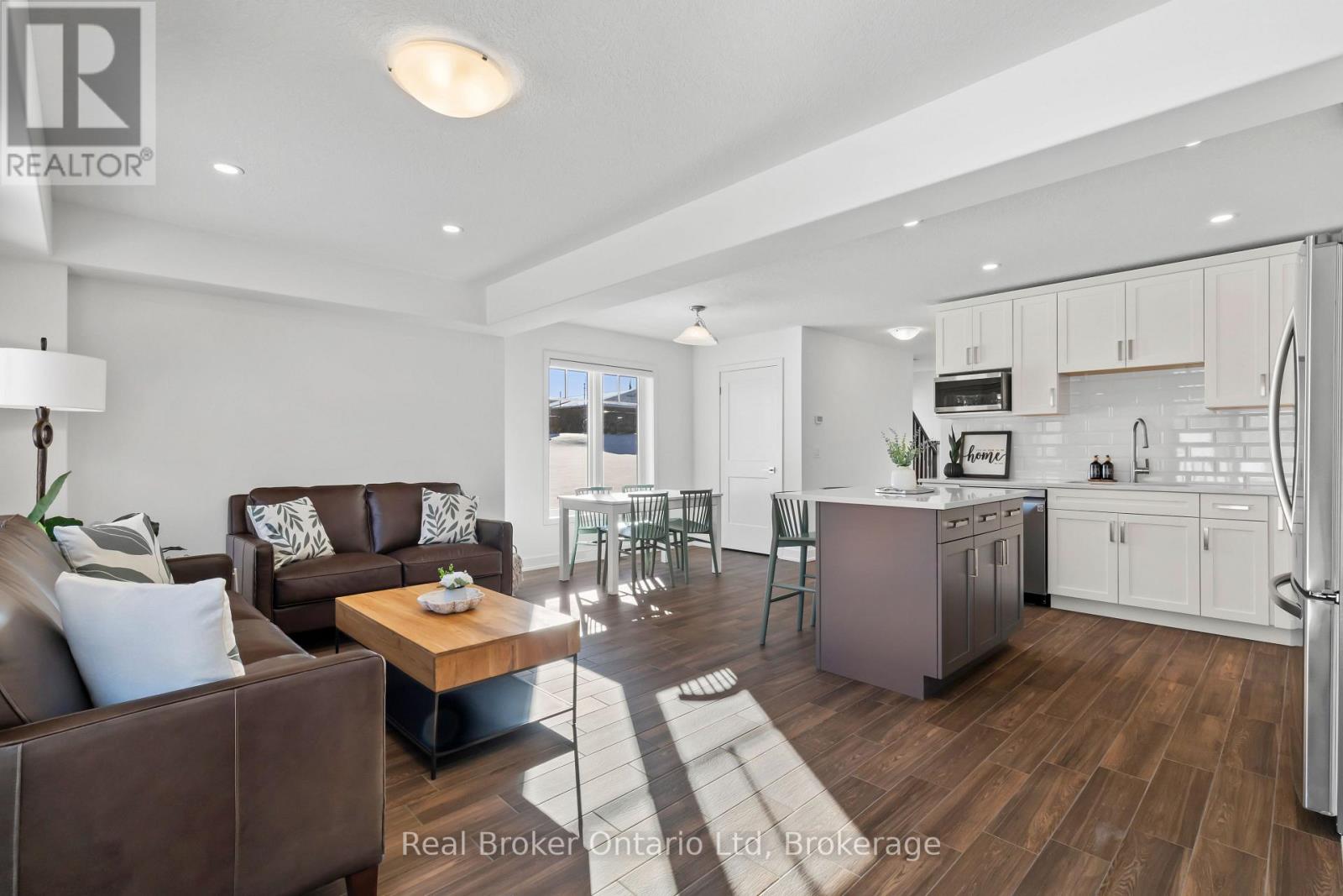 97 Mullin Street, Grey Highlands, Ontario  N0C 1H0 - Photo 14 - X12049595