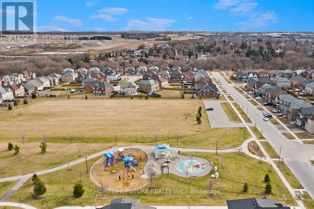 Property at 100 GRADY DRIVE image 4