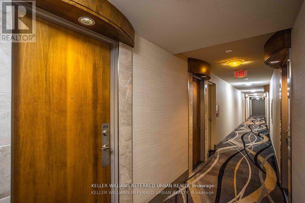 Property at 213 - 2121 LAKE SHORE BOULEVARD W image 3