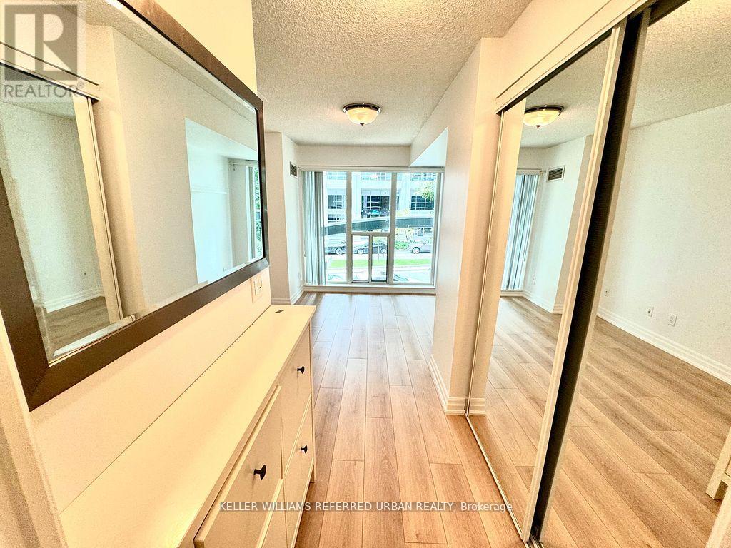 Property at 213 - 2121 LAKE SHORE BOULEVARD W image 4