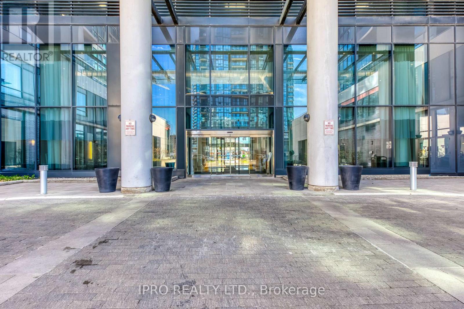 Property at 106 - 75 EGLINTON AVENUE W image 3