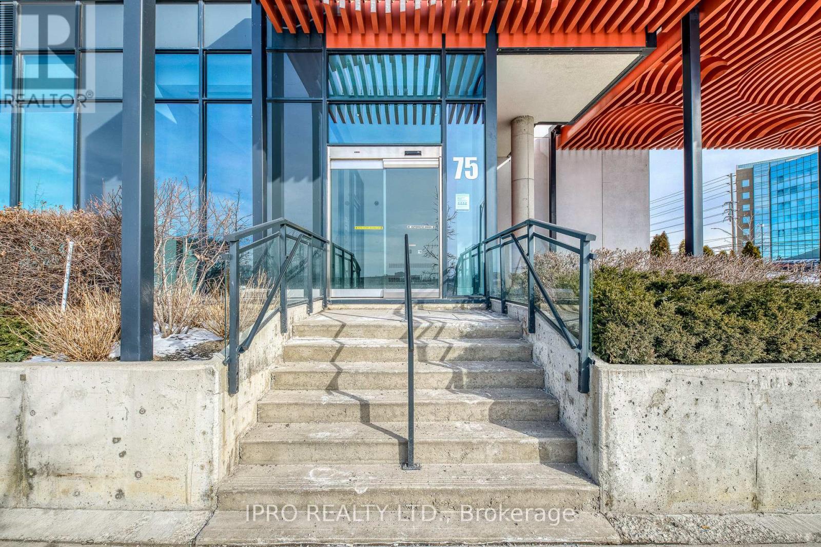 Property at 106 - 75 EGLINTON AVENUE W image 4