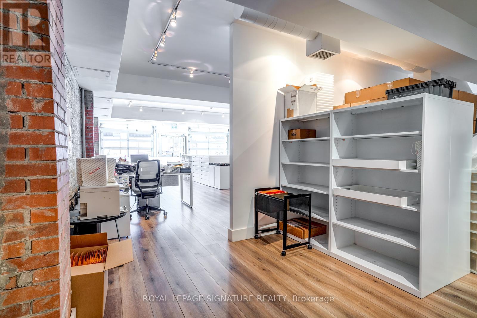 Main - 926 King Street W, Toronto, Ontario  M5V 1P5 - Photo 21 - C12049658