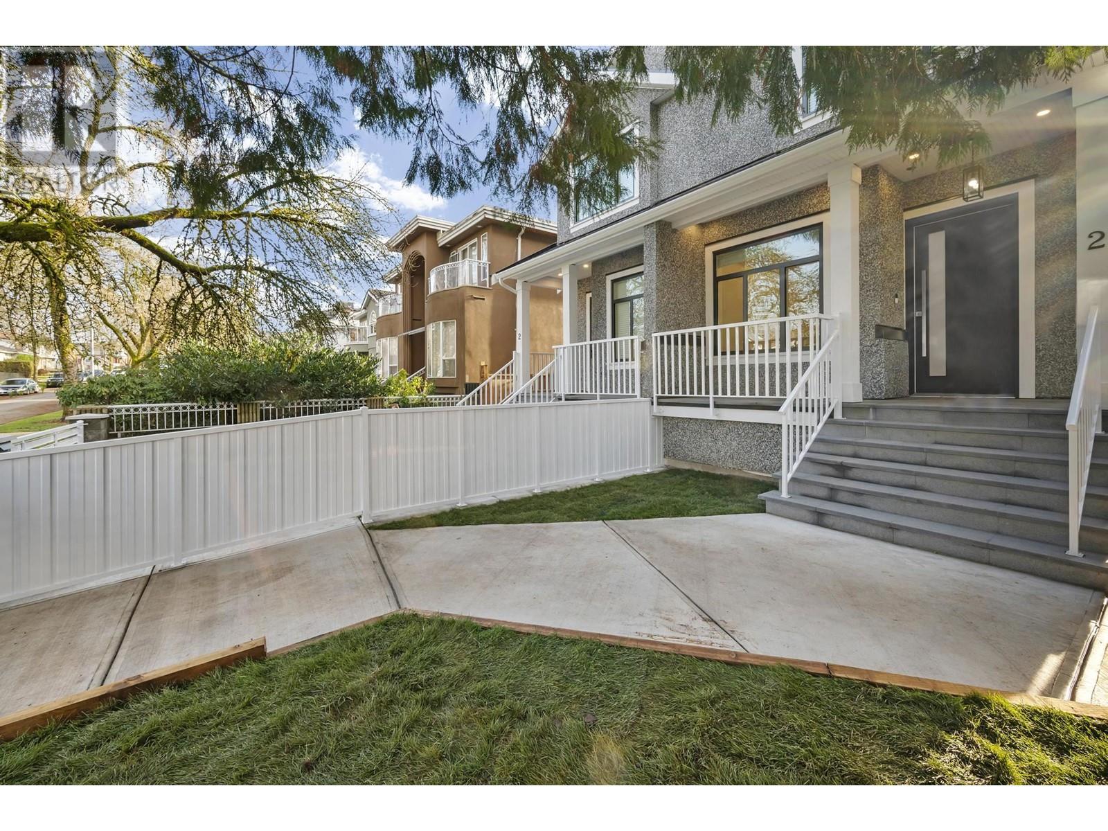 2216 E 38th Avenue, Vancouver, British Columbia  V5P 1H1 - Photo 33 - R2968894