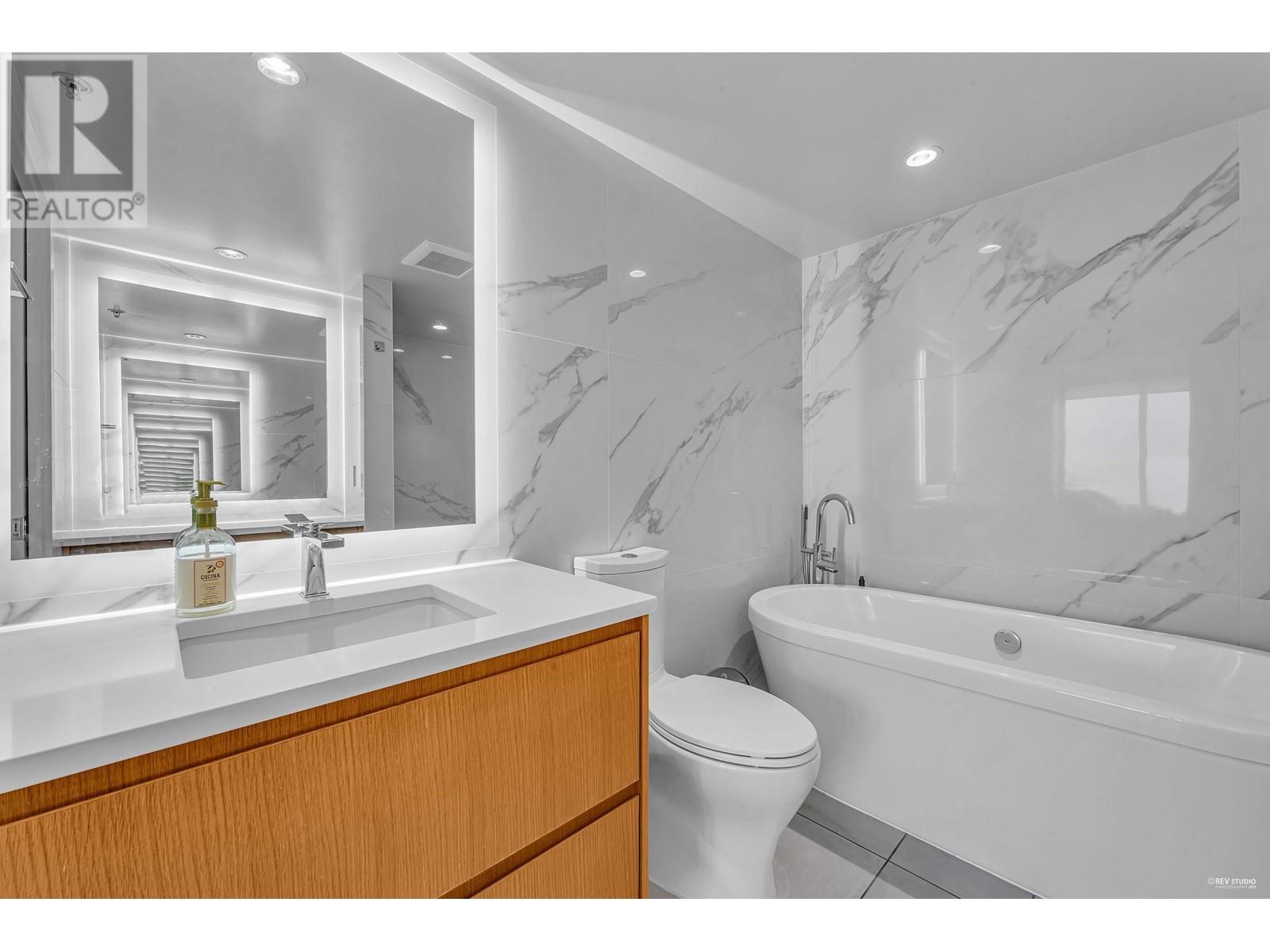 3703 188 Keefer Place, Vancouver, British Columbia  V6B 0J1 - Photo 22 - R2982889