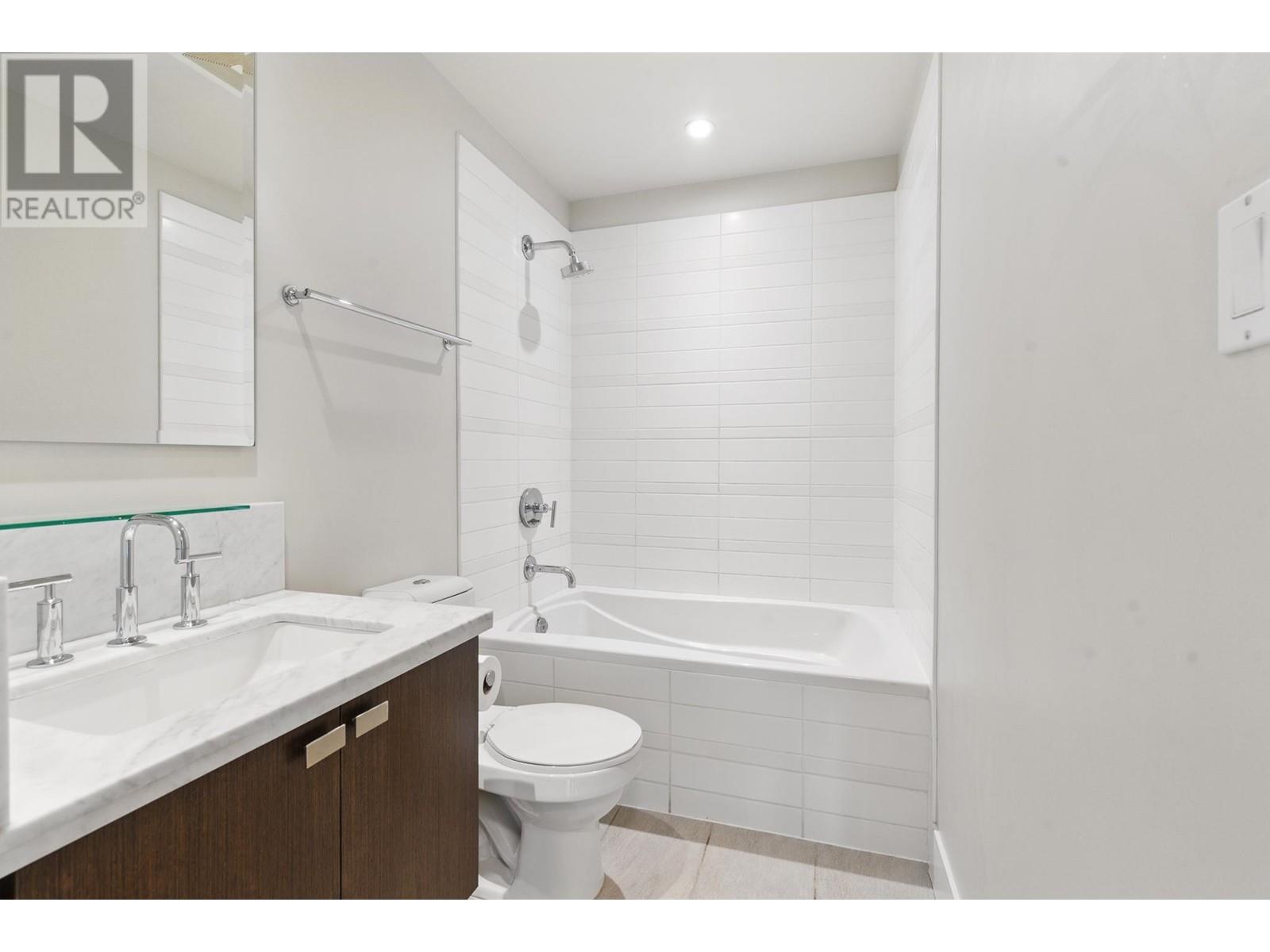 305 6080 Iona Drive, Vancouver, British Columbia  V6T 0A4 - Photo 11 - R2983232