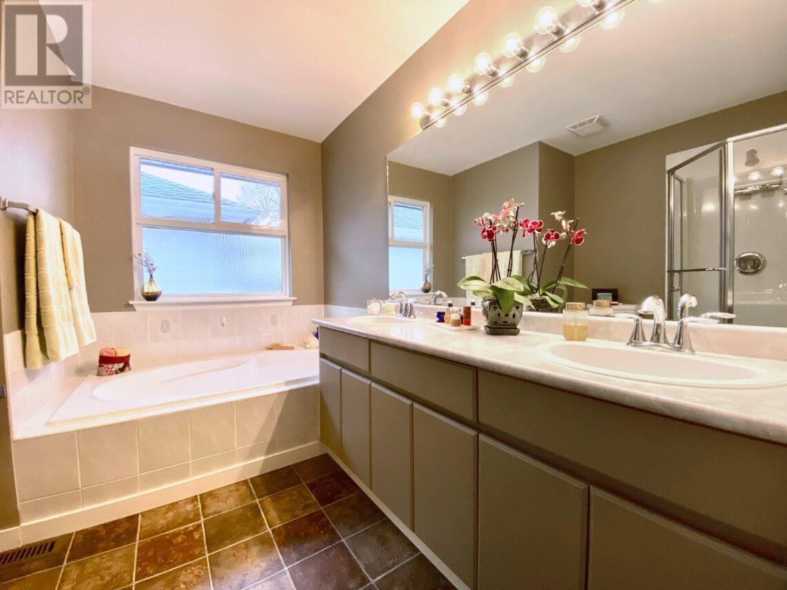 22080 Chaldecott Drive, Richmond, British Columbia  V6V 2S8 - Photo 16 - R2972265